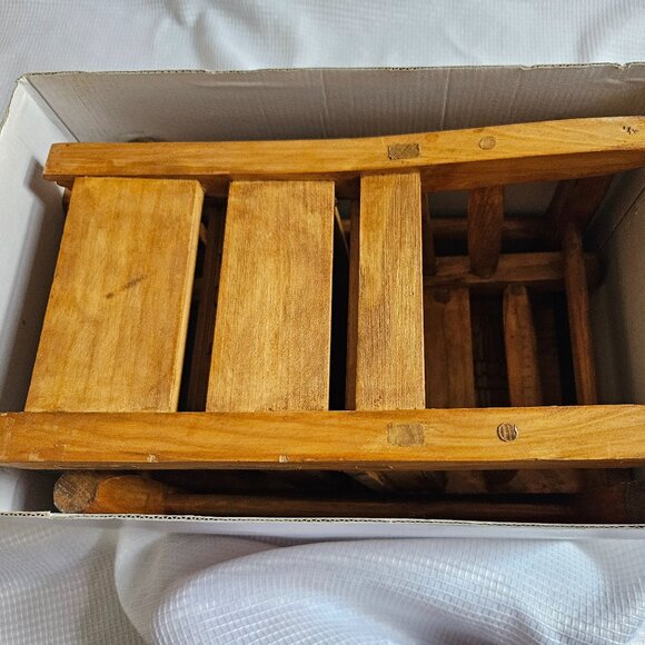 Josefina Table and Chairs IOB Retired - Picture 12 of 13